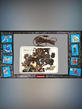 Mad Catz Street Fighter IV Arcade FightStick Xbox 360 Controller SF4